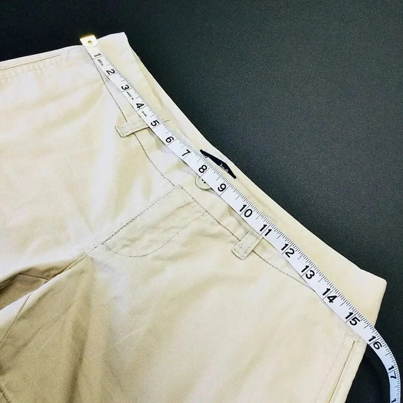 Gap Hadley Women's Tan Khaki Flat Front Stretch High Rise Chino Shorts Size 1 - Picture 6 of 10